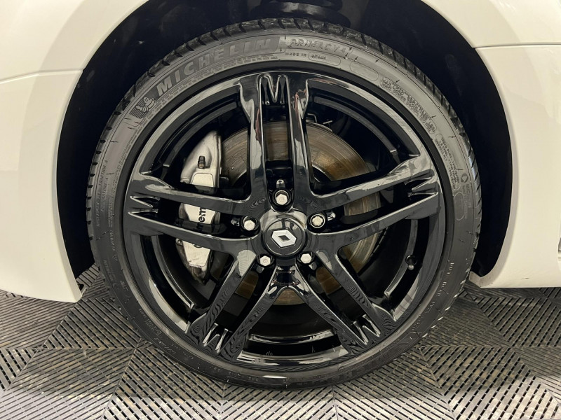 Photo 20 de l'offre de RENAULT MEGANE 2.0 16V 250 RS à 19990€ chez VL Auto