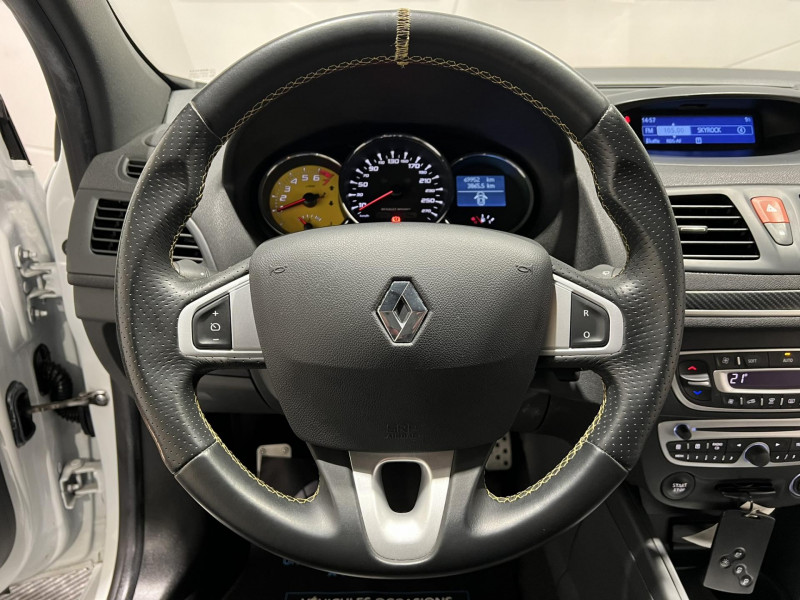 Photo 15 de l'offre de RENAULT MEGANE 2.0 16V 250 RS à 19990€ chez VL Auto