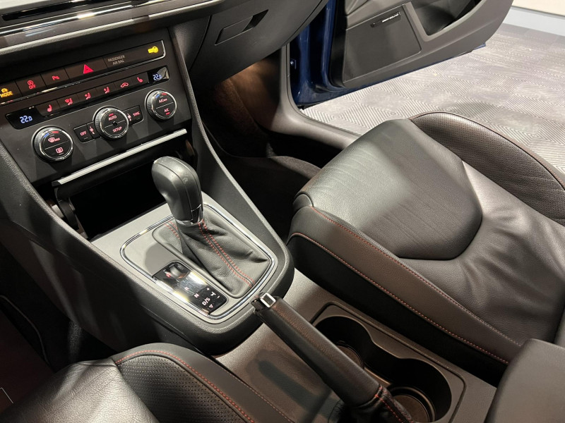 Photo 13 de l'offre de SEAT LEON ST  1.8 TFSI 180 STRAT/STOP FR DSG7 à 14990€ chez VL Auto