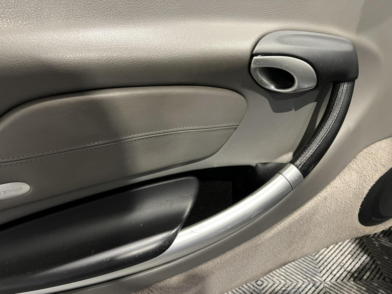 Photo 21 de l'offre de PORSCHE BOXSTER  3.2i - 252 à 19990€ chez VL Auto