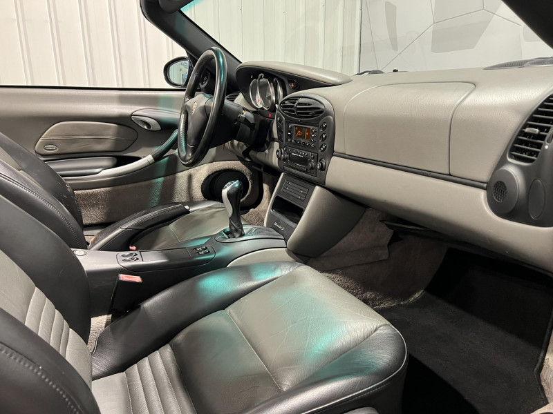 Photo 8 de l'offre de PORSCHE BOXSTER  3.2i - 252 à 19990€ chez VL Auto