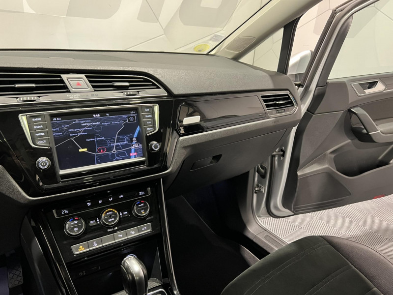 Photo 12 de l'offre de VOLKSWAGEN TOURAN 2.0 TDI 190 BMT DSG6 7pl Carat à 15990€ chez VL Auto