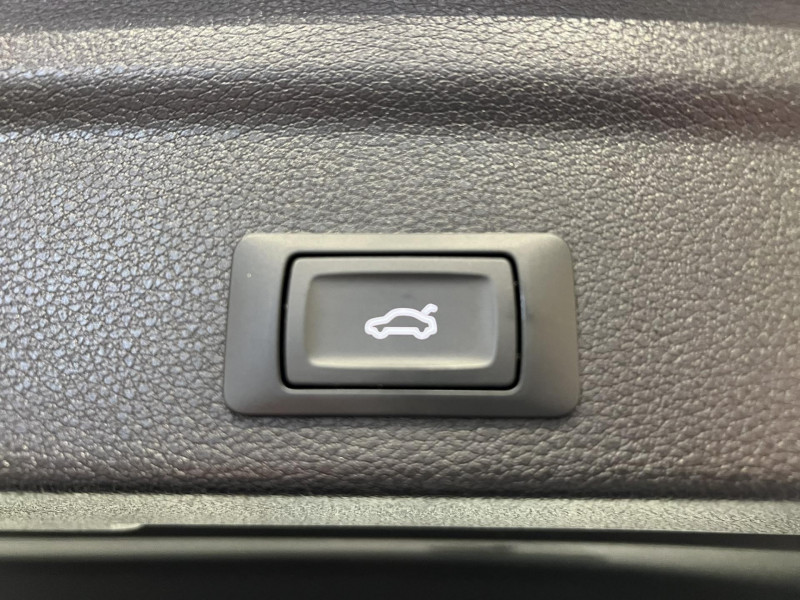 Photo 21 de l'offre de AUDI Q3 SPORTBACK 35 TDI 150 ch S tronic 7 S line à 35990€ chez VL Auto