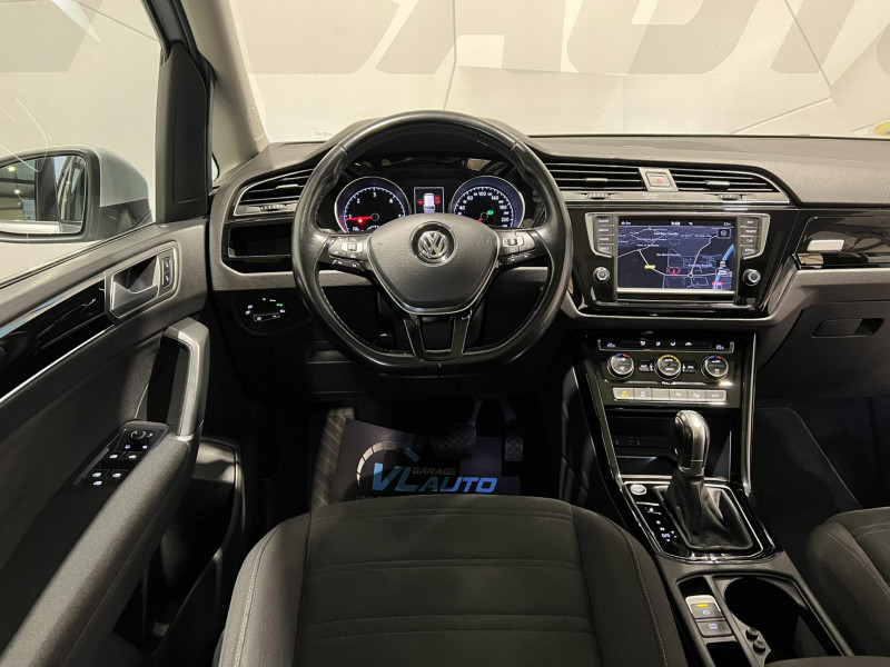 Photo 24 de l'offre de VOLKSWAGEN TOURAN 2.0 TDI 190 BMT DSG6 7pl Carat à 15990€ chez VL Auto