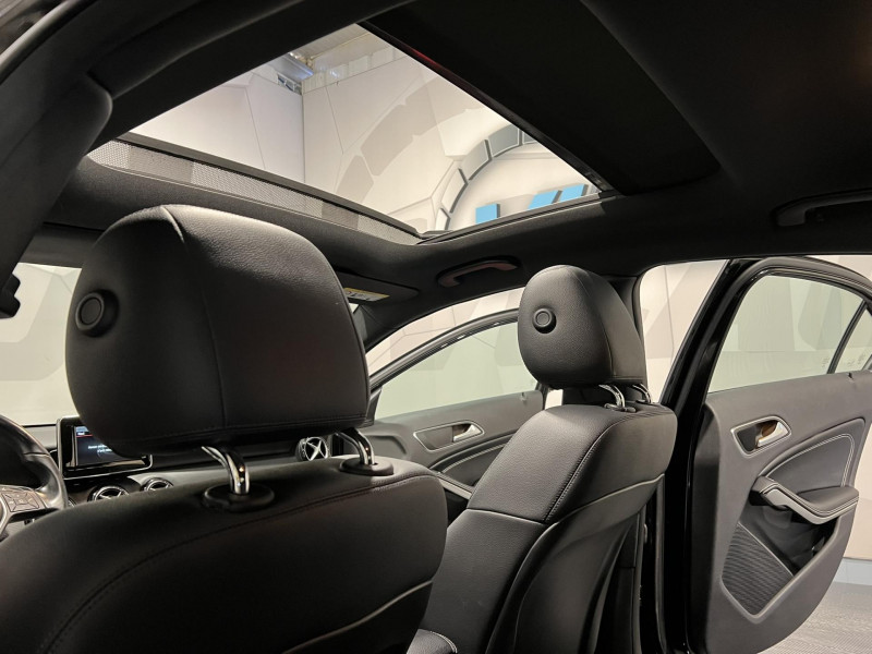 Photo 16 de l'offre de MERCEDES-BENZ CLASSE A 180 BlueEFFICIENCY Inspiration à 12990€ chez VL Auto