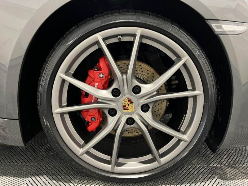 Photo 16 de l'offre de PORSCHE 718 Boxster 2.5i S 350 ch PDK à 61990€ chez VL Auto