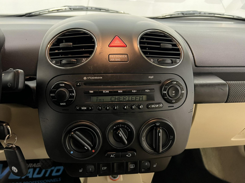 Photo 13 de l'offre de VOLKSWAGEN NEW BEETLE 1.6i à 8490€ chez VL Auto