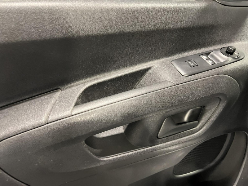 Photo 18 de l'offre de CITROEN BERLINGO  M 650 BLUEHDI 100 S&S BVM6 CLUB à 13990€ chez VL Auto