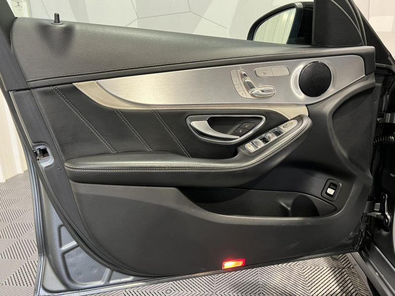 Photo 29 de l'offre de MERCEDES-BENZ CLASSE C  63 S Mercedes-AMG Speedshift MCT AMG à 47990€ chez VL Auto