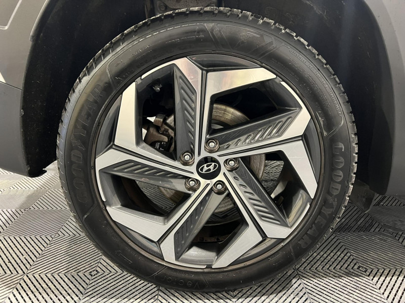 Photo 18 de l'offre de HYUNDAI TUCSON 1.6 T-GDI 230 Hybrid BVA6 Executive à 23490€ chez VL Auto