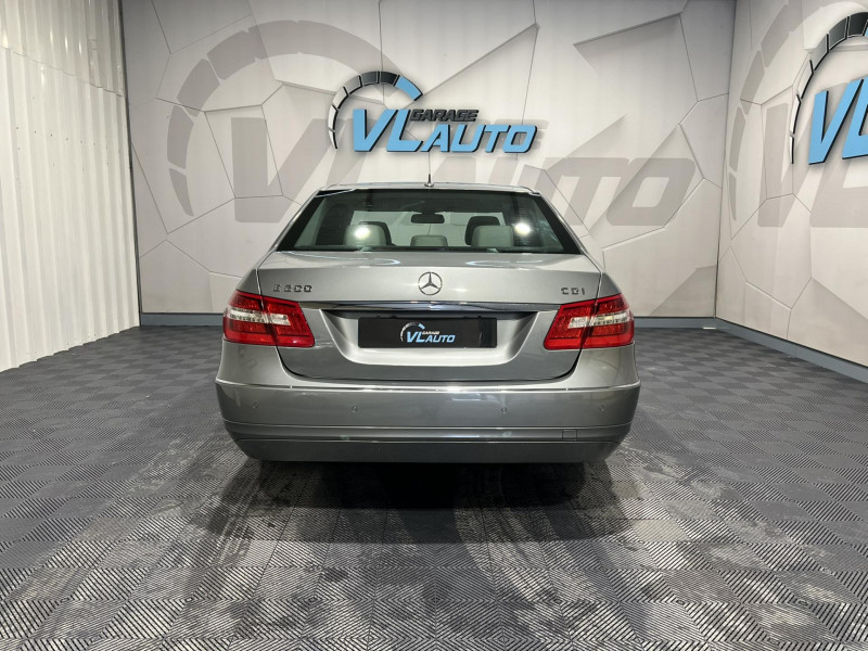 Photo 4 de l'offre de MERCEDES-BENZ CLASSE E 200 CDI BlueEfficiency Avantgarde Executive à 13490€ chez VL Auto