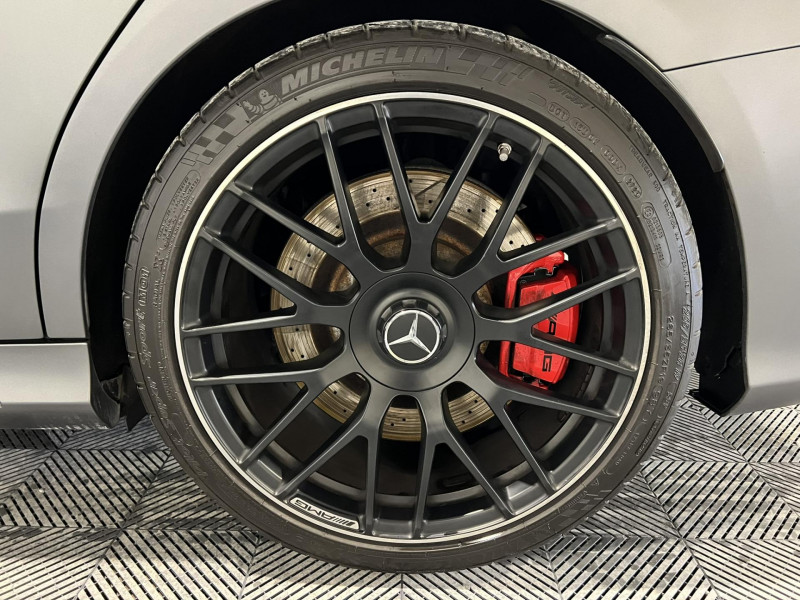 Photo 19 de l'offre de MERCEDES-BENZ CLASSE C  63 S Mercedes-AMG Speedshift MCT AMG à 47990€ chez VL Auto