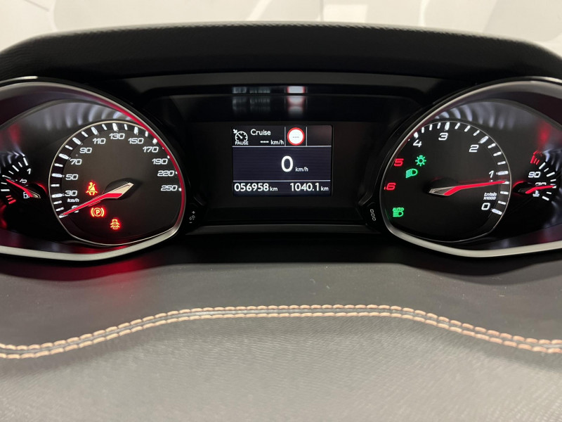 Photo 11 de l'offre de PEUGEOT 308  BlueHDi 130ch S&S BVM6 GT Line à 16490€ chez VL Auto