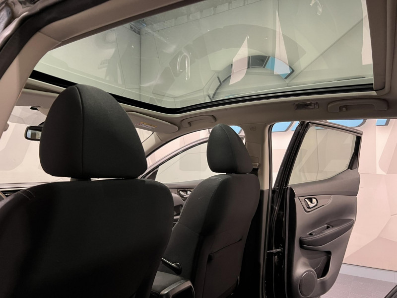 Photo 16 de l'offre de NISSAN QASHQAI 1.6 DIG-T 163 N-Connecta à 12990€ chez VL Auto