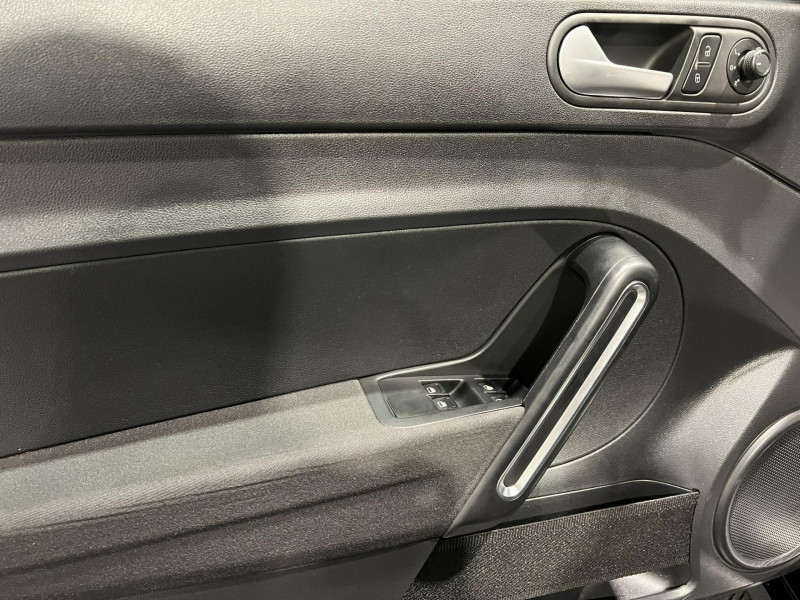 Photo 24 de l'offre de VOLKSWAGEN COCCINELLE 1.2 TSI 105 BMT à 15990€ chez VL Auto