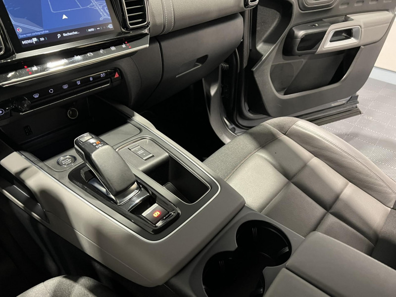 Photo 14 de l'offre de CITROEN C5 AIRCROSS Hybride Rechargeable 225 S&S e-EAT8 Shine Pack à 19490€ chez VL Auto