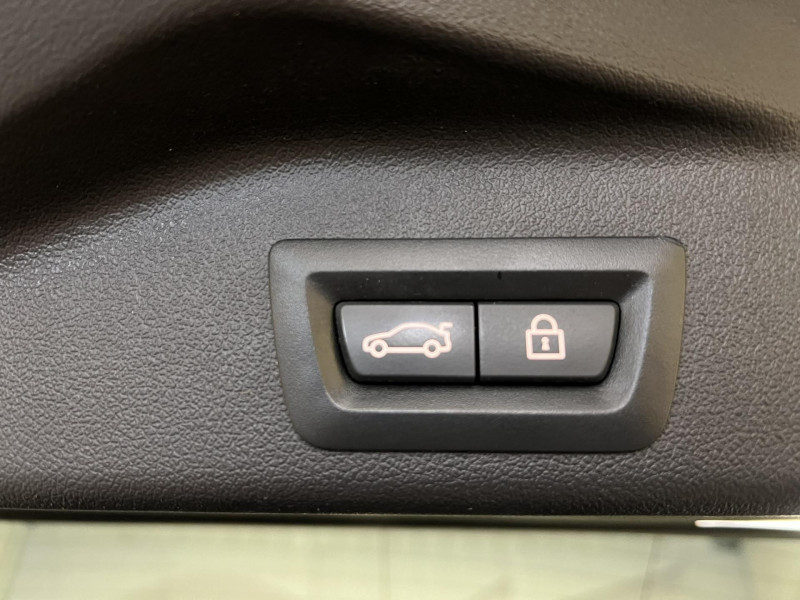 Photo 22 de l'offre de BMW X5 M50d 400 ch BVA8 G05 M Performance à 47990€ chez VL Auto