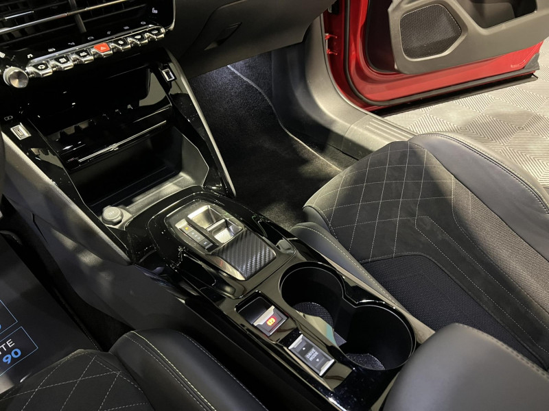 Photo 14 de l'offre de PEUGEOT 2008 BLUEHDI 130 S&S EAT8 GT PACK à 21990€ chez VL Auto