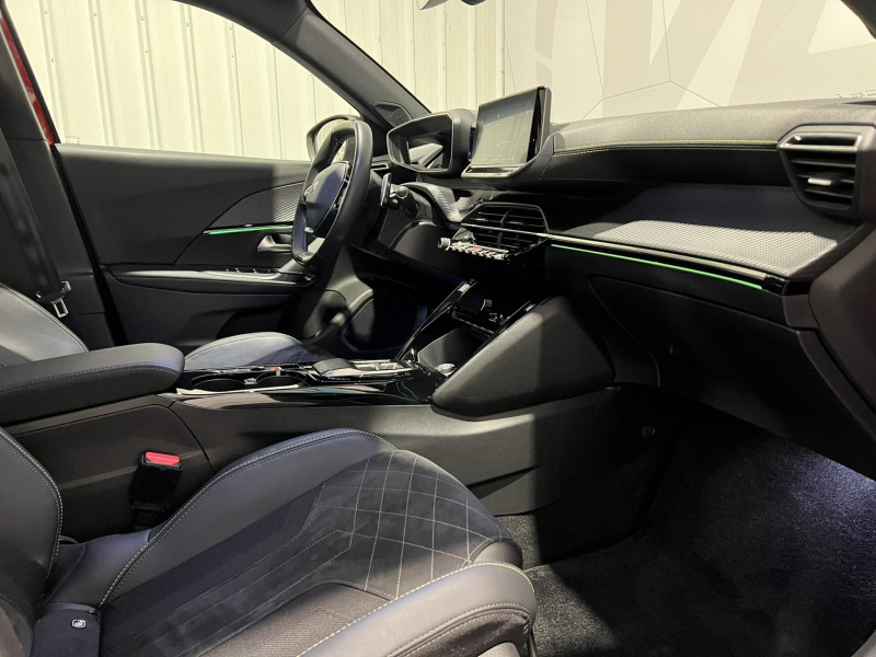 Photo 8 de l'offre de PEUGEOT 2008 BLUEHDI 130 S&S EAT8 GT PACK à 21990€ chez VL Auto