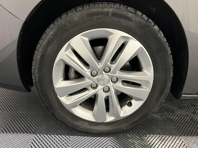 Photo 19 de l'offre de PEUGEOT EXPERT LONG BLUEHDI 180 S&S EAT8 FIXE ASPHALT à 21990€ chez VL Auto