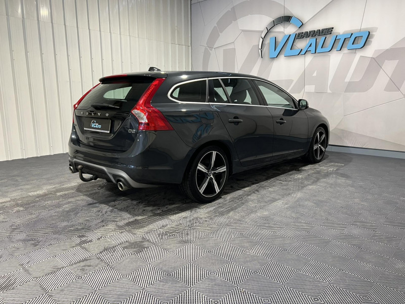 Photo 5 de l'offre de VOLVO V60  D2 120 ch Stop&Start Geartronic 6 R Design à 16490€ chez VL Auto