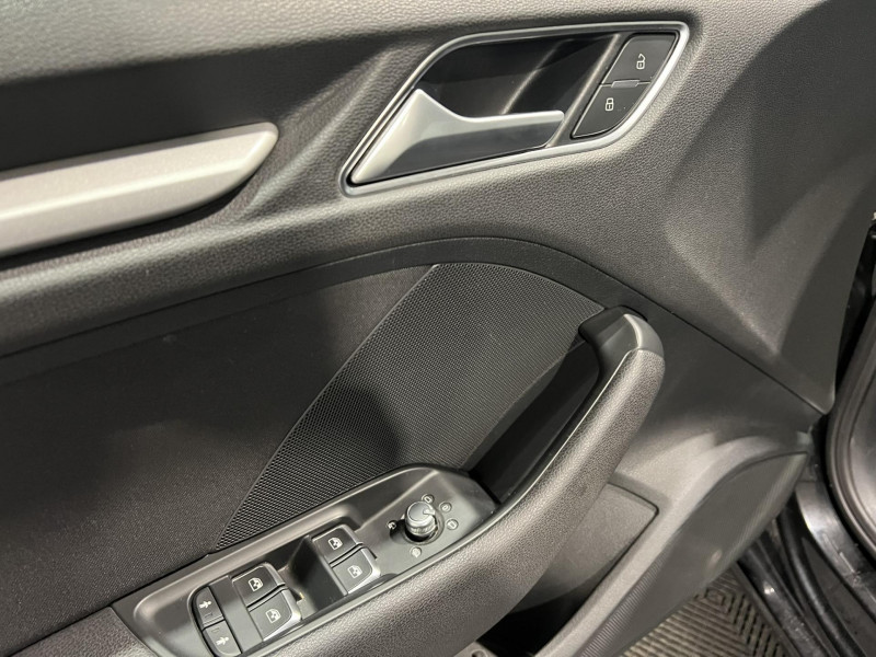 Photo 23 de l'offre de AUDI A3 SPORTBACK BUSINESS A3 Sportback 1.6 TDI 110 S tronic 7 Business line à 14990€ chez VL Auto