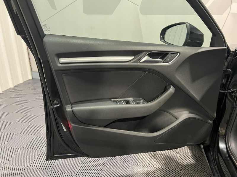 Photo 20 de l'offre de AUDI A3 SPORTBACK BUSINESS A3 Sportback 1.6 TDI 110 S tronic 7 Business line à 14990€ chez VL Auto