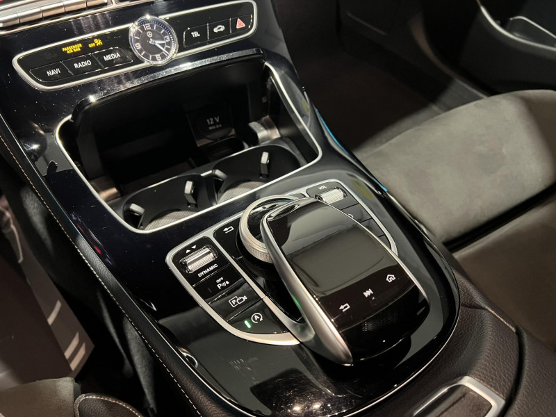 Photo 13 de l'offre de MERCEDES-BENZ CLASSE E  300 d 9G-Tronic AMG LINE à 26990€ chez VL Auto