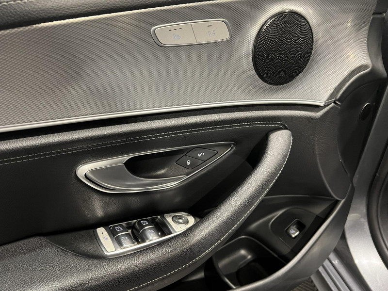 Photo 22 de l'offre de MERCEDES-BENZ CLASSE E  300 d 9G-Tronic AMG LINE à 26990€ chez VL Auto