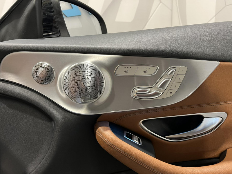 Photo 25 de l'offre de MERCEDES-BENZ CLASSE C CABRIOLET Cabriolet 400 9G-Tronic 4Matic Sportline à 35990€ chez VL Auto