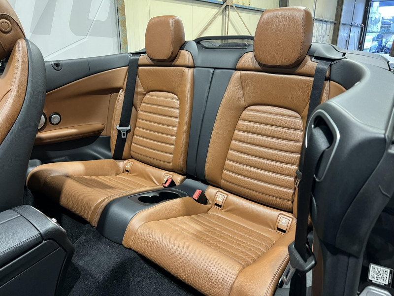 Photo 10 de l'offre de MERCEDES-BENZ CLASSE C CABRIOLET Cabriolet 400 9G-Tronic 4Matic Sportline à 35990€ chez VL Auto