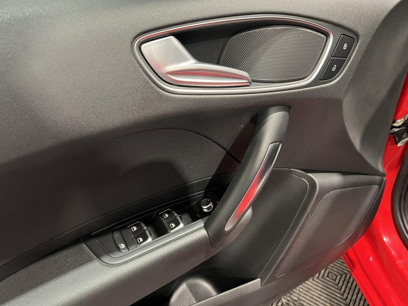 Photo 18 de l'offre de AUDI A1 SPORTBACK 1.4 TDI ultra 90 S tronic 7 Midnight Series à 15490€ chez VL Auto