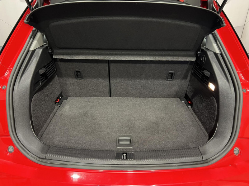 Photo 10 de l'offre de AUDI A1 SPORTBACK 1.4 TDI ultra 90 S tronic 7 Midnight Series à 15490€ chez VL Auto
