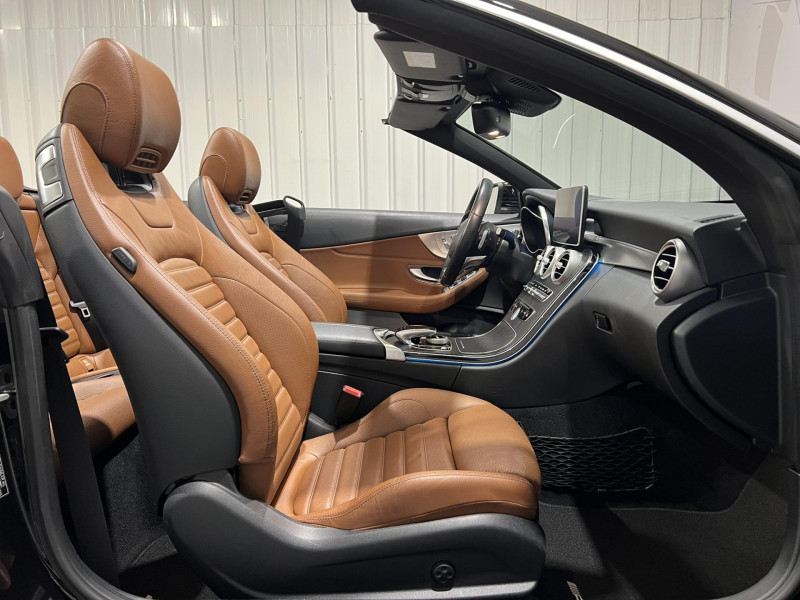 Photo 9 de l'offre de MERCEDES-BENZ CLASSE C CABRIOLET Cabriolet 400 9G-Tronic 4Matic Sportline à 35990€ chez VL Auto