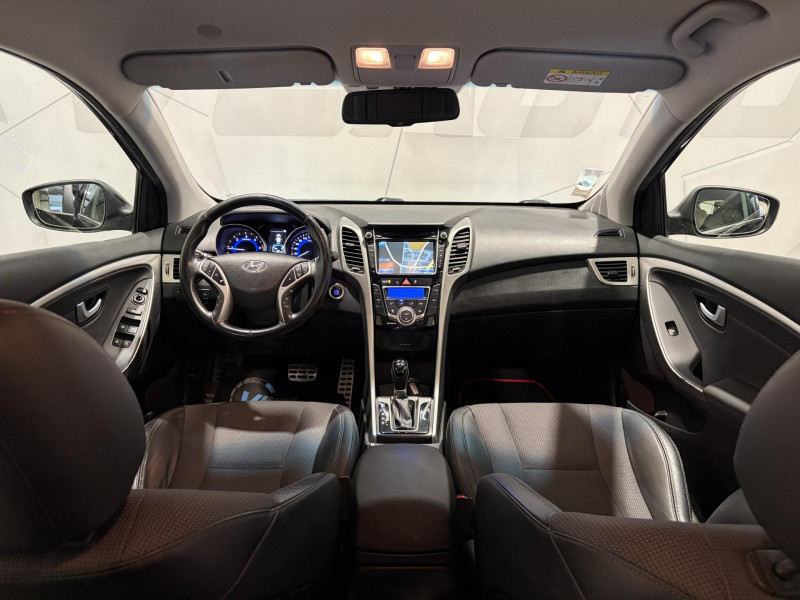 Photo 6 de l'offre de HYUNDAI i30  1.6 CRDi 110 BV DCT-7 Blue Drive Executive à 9490€ chez VL Auto