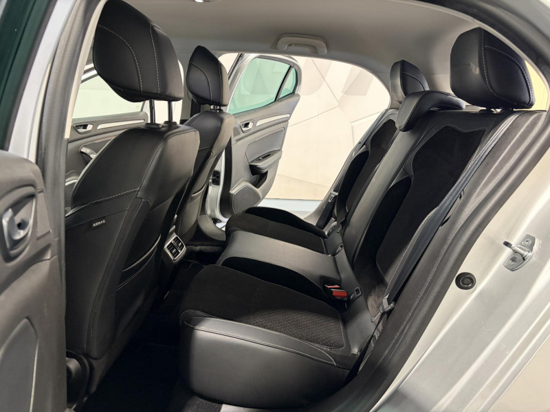 Photo 8 de l'offre de RENAULT MEGANE Blue dCi 115 EDC Intens à 15990€ chez VL Auto