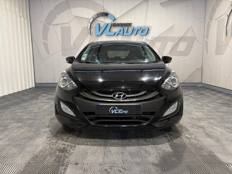 Photo 2 de l'offre de HYUNDAI i30  1.6 CRDi 110 BV DCT-7 Blue Drive Executive à 9490€ chez VL Auto