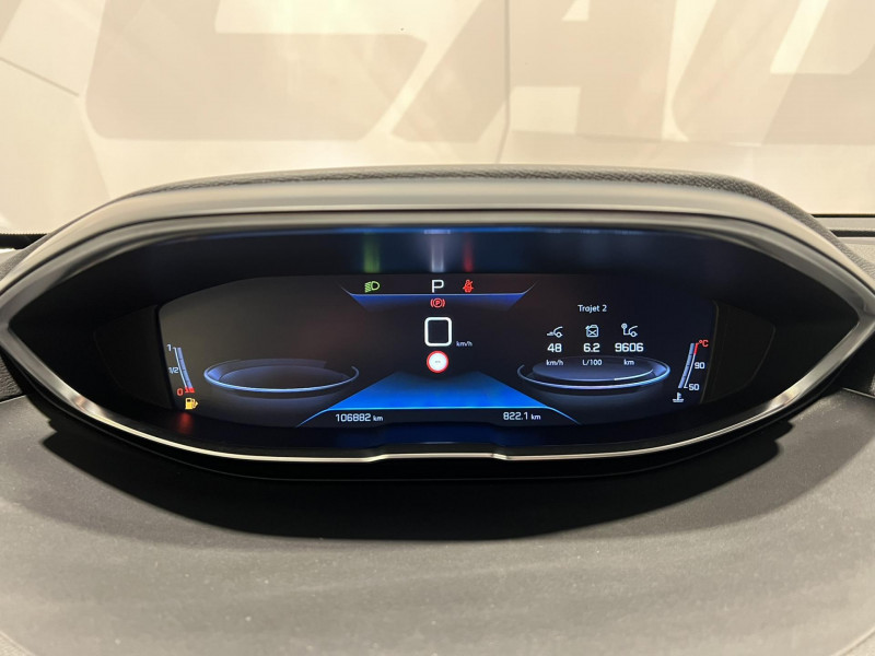 Photo 10 de l'offre de PEUGEOT 5008  BlueHDi 130ch S&S EAT8 7 places Crossway à 16990€ chez VL Auto