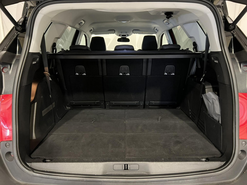 Photo 15 de l'offre de PEUGEOT 5008  BlueHDi 130ch S&S EAT8 7 places Crossway à 16990€ chez VL Auto