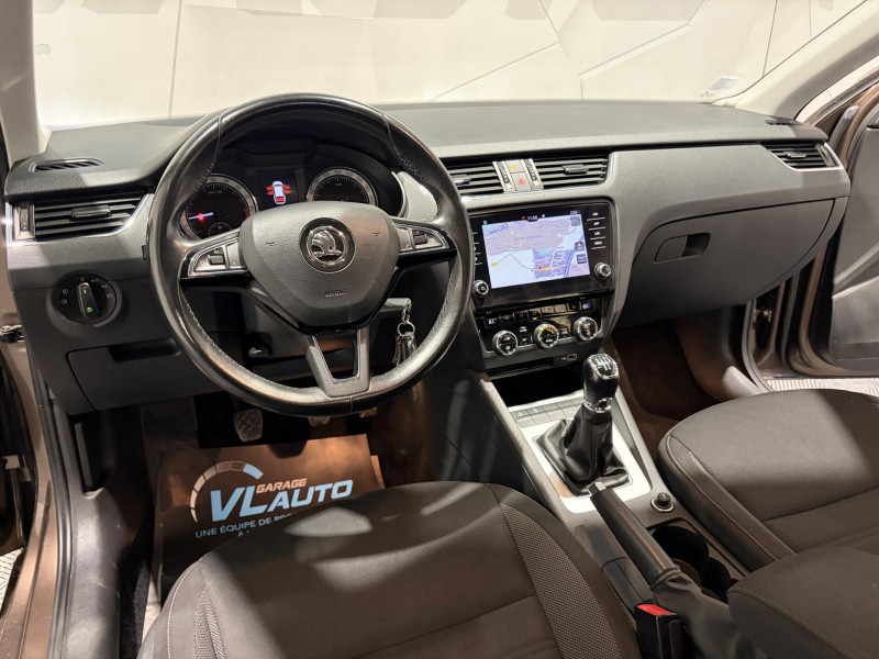 Photo 13 de l'offre de SKODA Octavia combi 1.6 TDI 116 ch CR FAP Business à 12490€ chez VL Auto