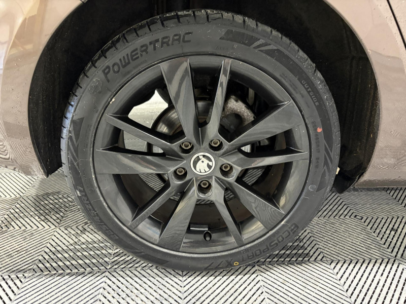 Photo 15 de l'offre de SKODA Octavia combi 1.6 TDI 116 ch CR FAP Business à 12490€ chez VL Auto