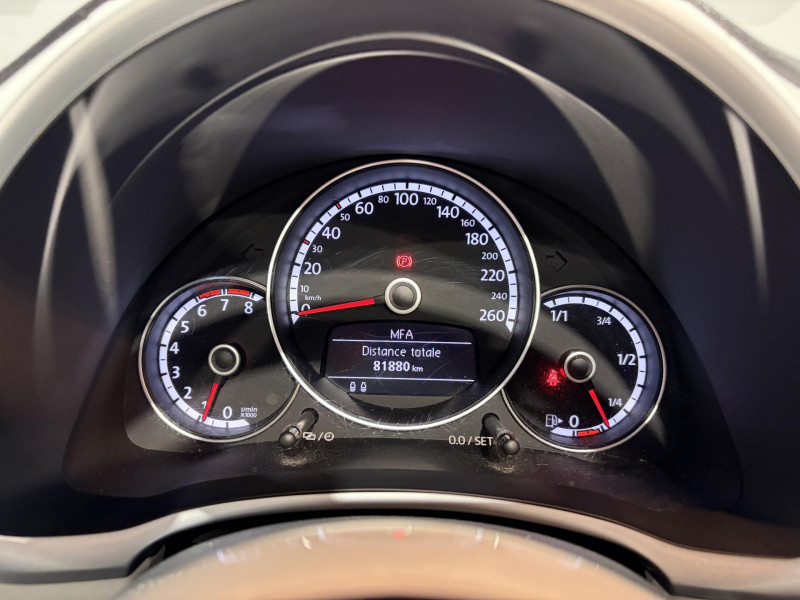 Photo 11 de l'offre de VOLKSWAGEN COCCINELLE CABRIOLET 1.2 TSI 105 BMT Vintage à 15490€ chez VL Auto