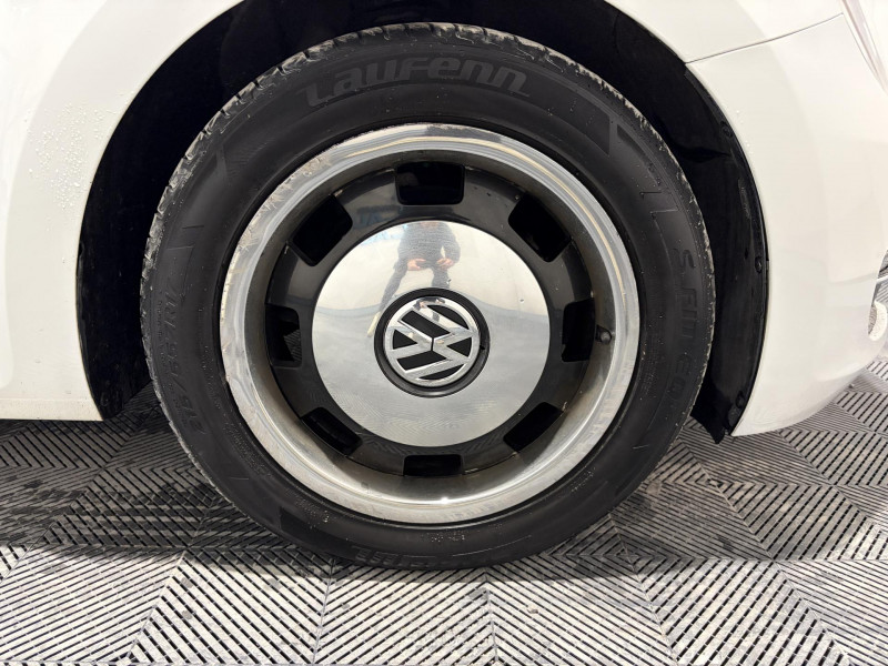 Photo 16 de l'offre de VOLKSWAGEN COCCINELLE CABRIOLET 1.2 TSI 105 BMT Vintage à 15490€ chez VL Auto