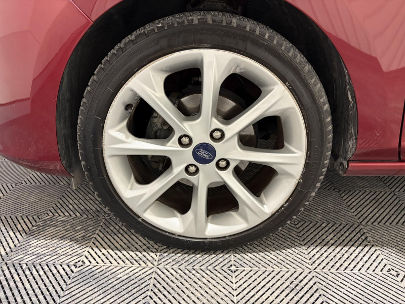 Photo 16 de l'offre de FORD FIESTA 1.0 EcoBoost 100 ch S&S BVM6 Titanium à 8490€ chez VL Auto