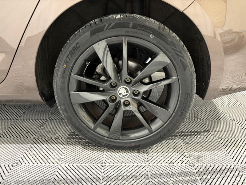 Photo 18 de l'offre de SKODA Octavia combi 1.6 TDI 116 ch CR FAP Business à 12490€ chez VL Auto