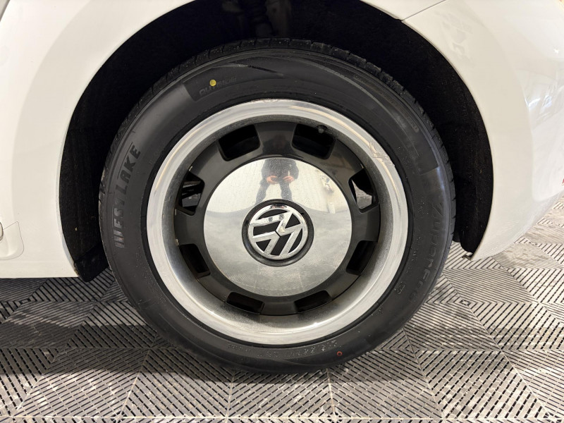 Photo 18 de l'offre de VOLKSWAGEN COCCINELLE CABRIOLET 1.2 TSI 105 BMT Vintage à 15490€ chez VL Auto