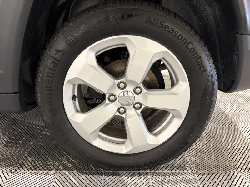 Photo 18 de l'offre de JEEP COMPASS 1.4 I MultiAir II 140 ch BVM6 Longitude Business à 13490€ chez VL Auto