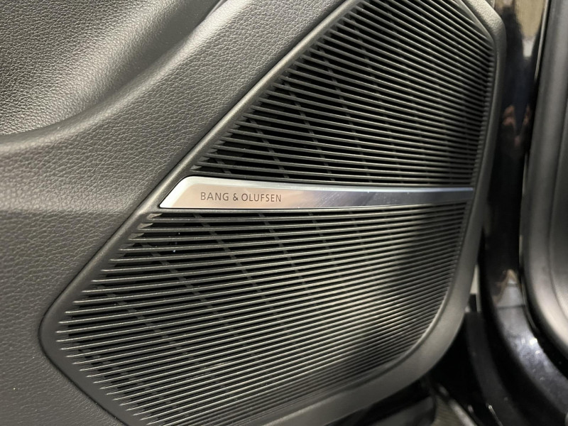 Photo 34 de l'offre de AUDI RS Q8  Tiptronic 8 Quattro Freins Céramique à 94990€ chez VL Auto