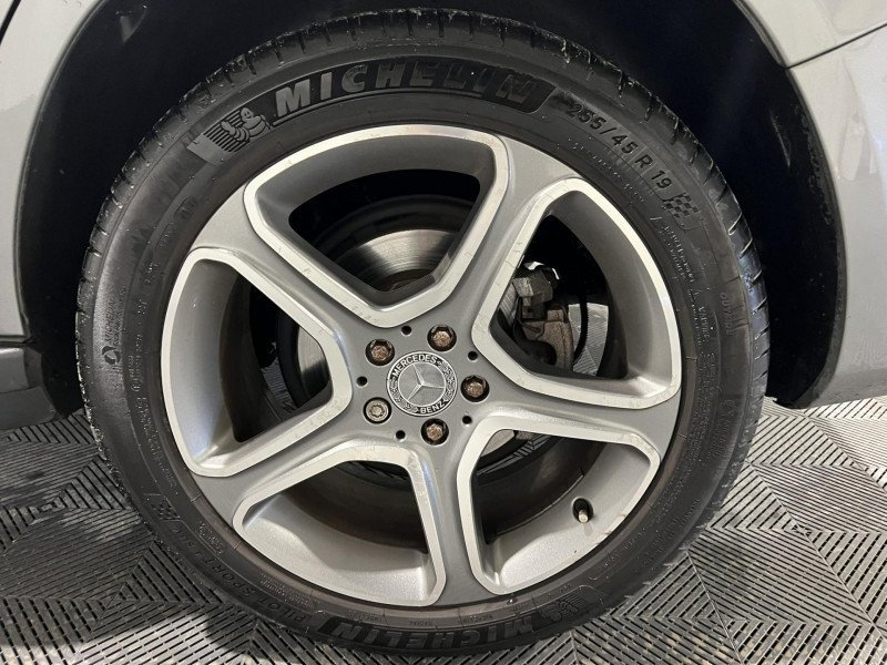 Photo 20 de l'offre de MERCEDES-BENZ GLK 220 CDI BlueEFFICIENCY Sport 4Matic BVA à 21990€ chez VL Auto