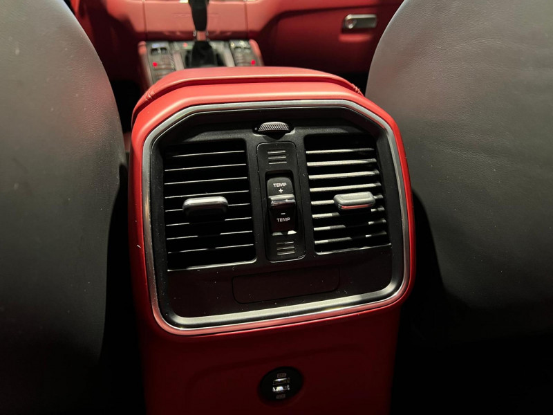 Photo 21 de l'offre de PORSCHE MACAN 2.0 250 ch PDK à 37990€ chez VL Auto